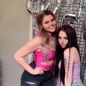 Meet your Posher, Kara